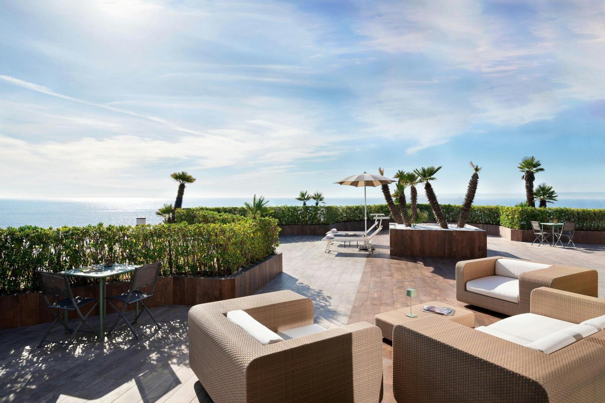 Four Points By Sheraton Catania 4*
