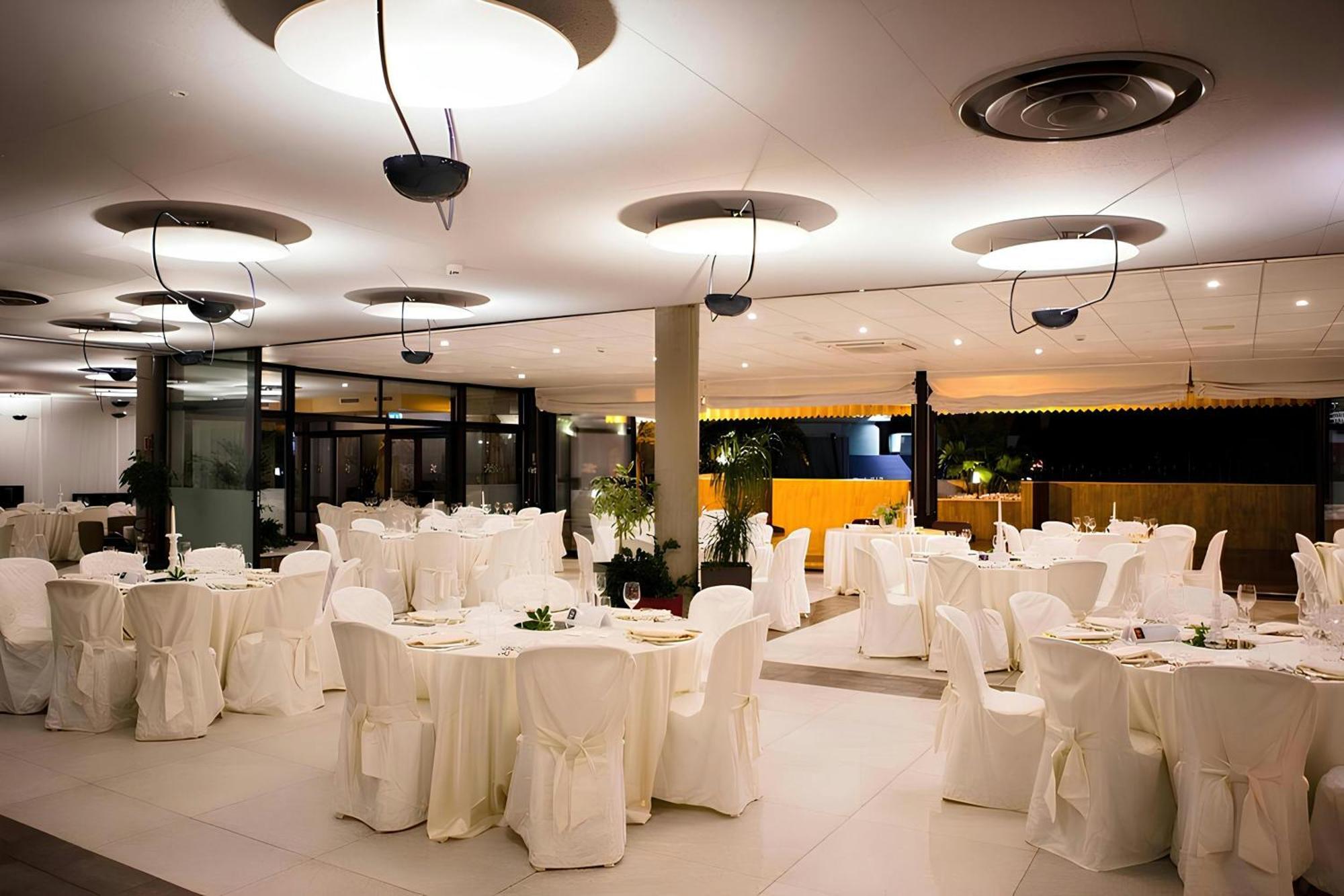 Four Points By Sheraton Catania Hotel