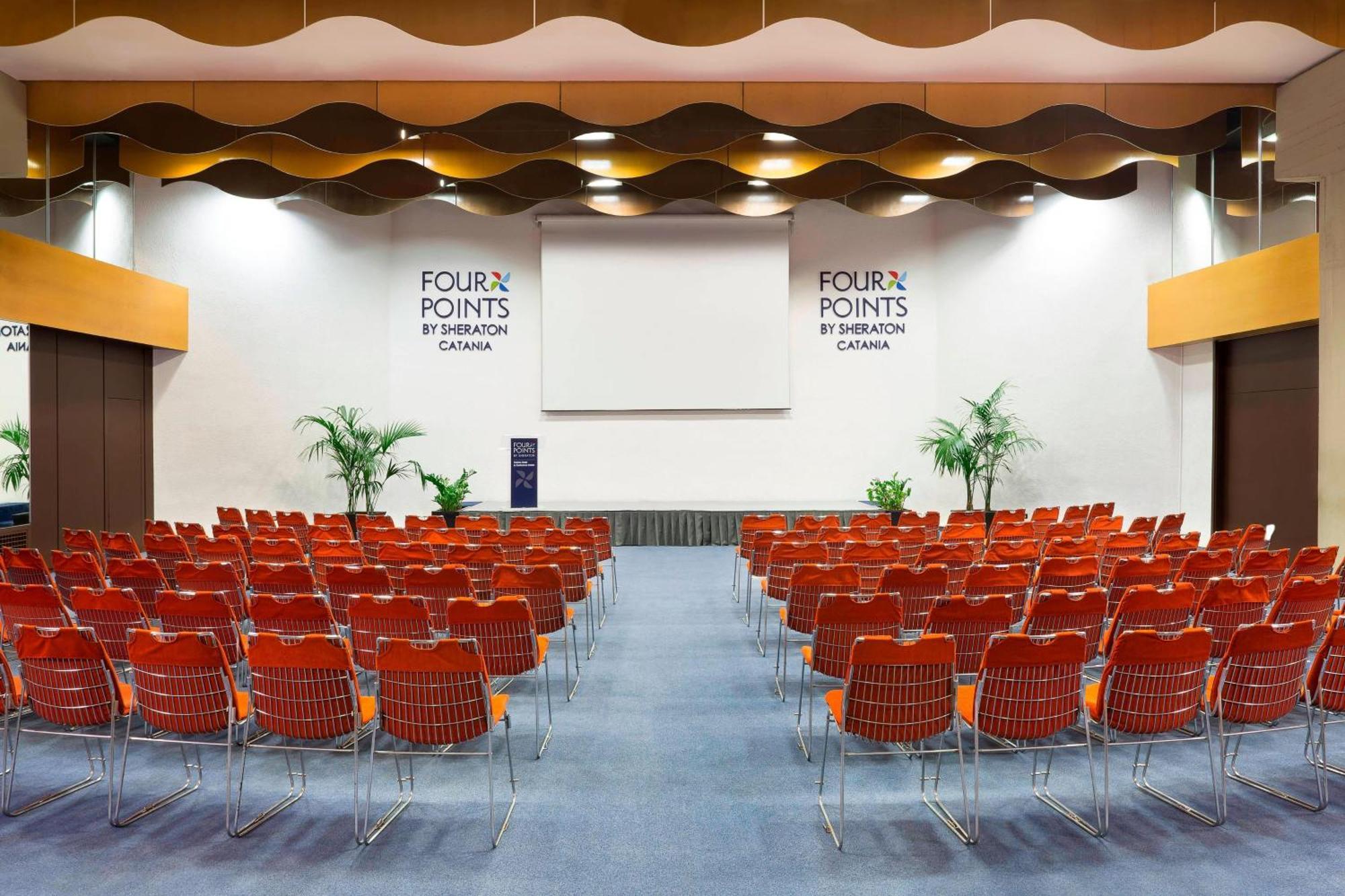 Hotel Four Points By Sheraton Catania 4*