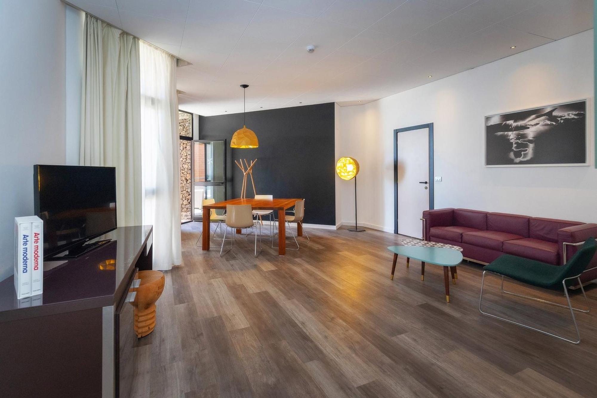 Hotel Four Points By Sheraton Catania 4*