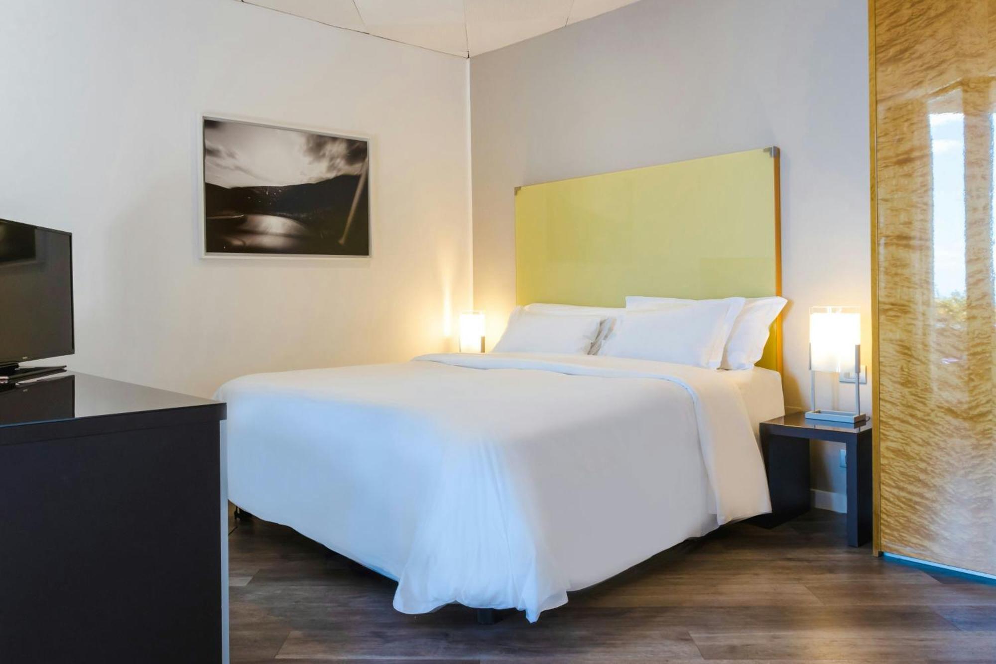 Hotel Four Points By Sheraton Catania 4*