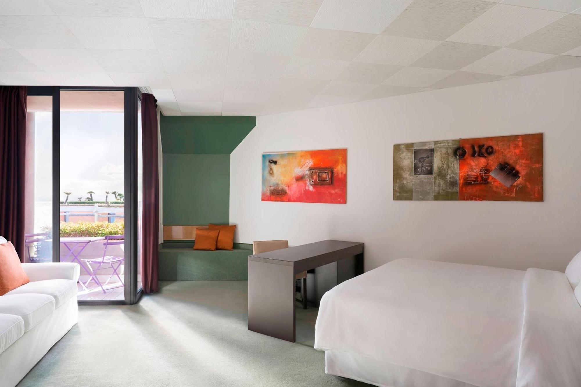 Four Points By Sheraton Catania 4*