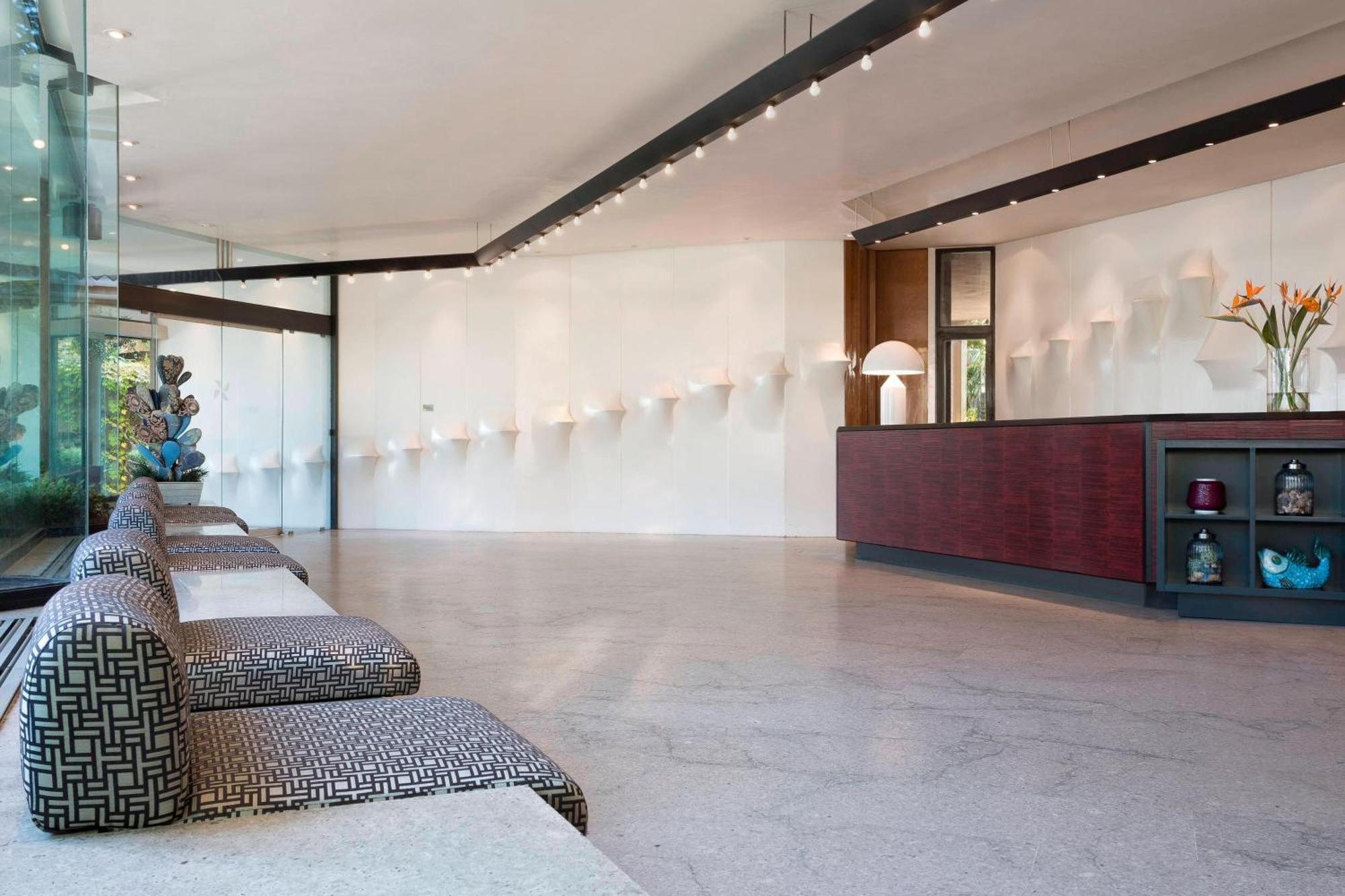 Four Points By Sheraton Catania Hotel